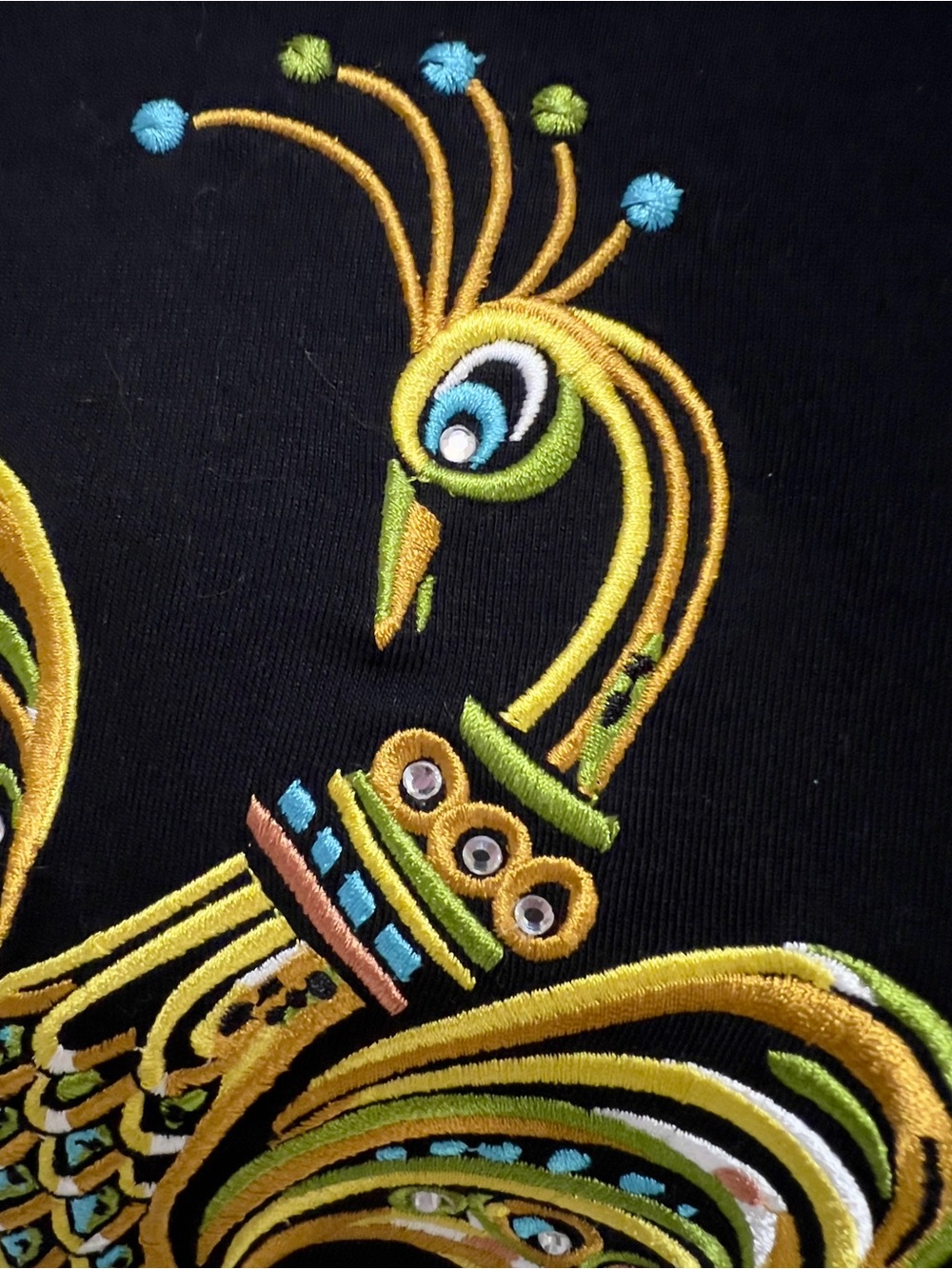 NWT Women’s 1X Bob Mackie Embroidered Rhinestone Peacock/Phoenix Pullover Top - Picture 5 of 7